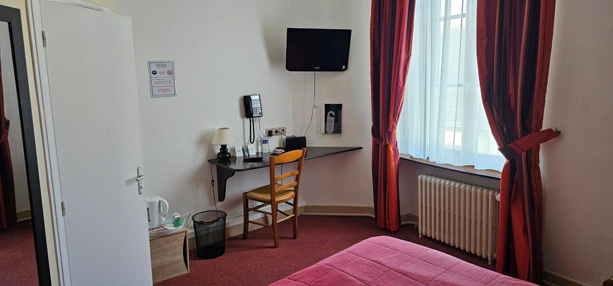 Logis Hotel Saint-Hubert Cour-Cheverny Εξωτερικό φωτογραφία