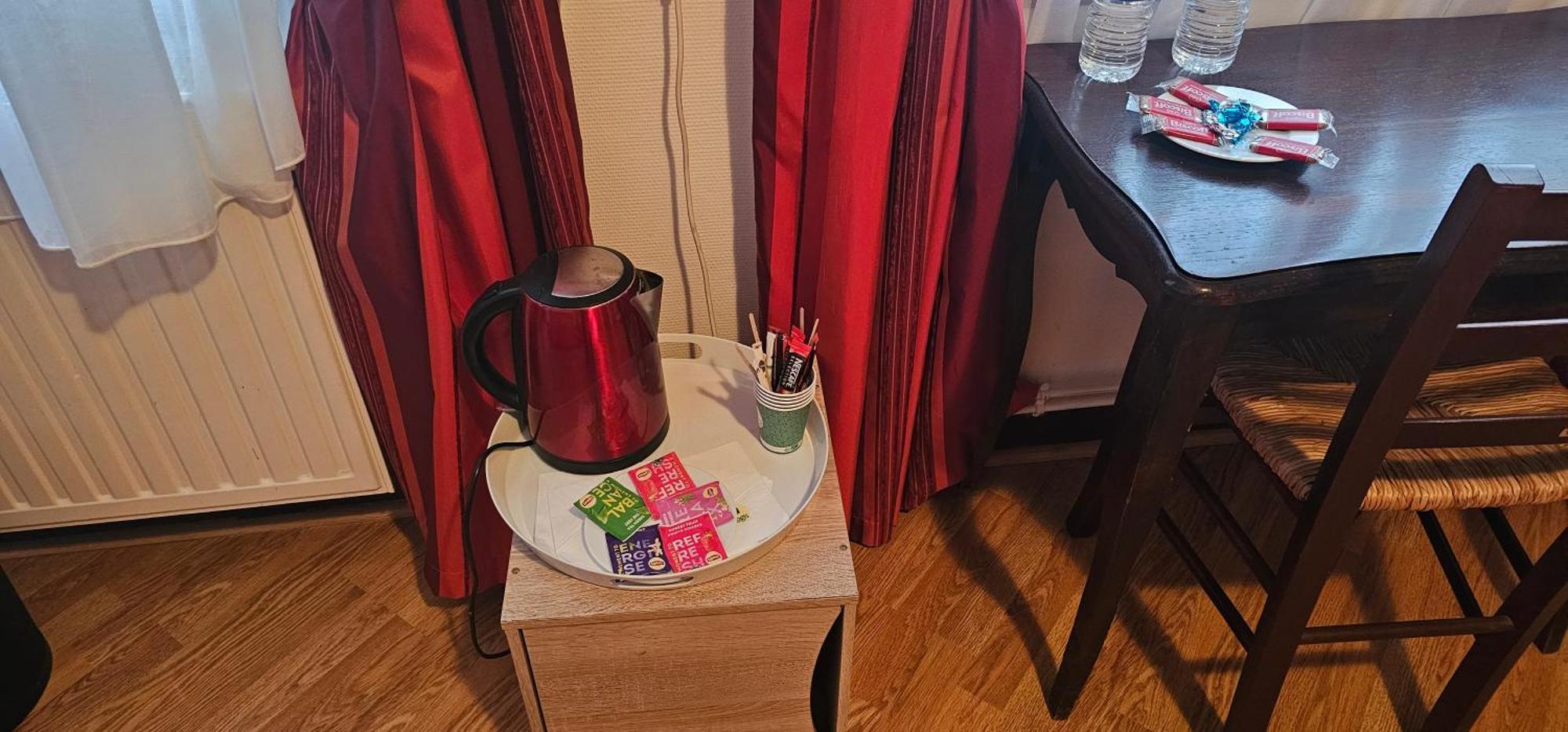 Logis Hotel Saint-Hubert Cour-Cheverny Εξωτερικό φωτογραφία