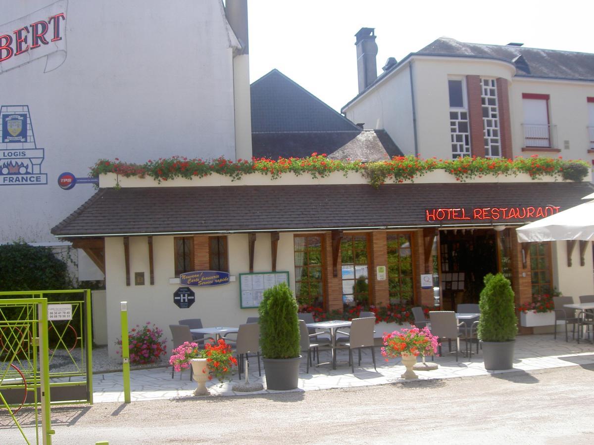 Logis Hotel Saint-Hubert Cour-Cheverny Εξωτερικό φωτογραφία