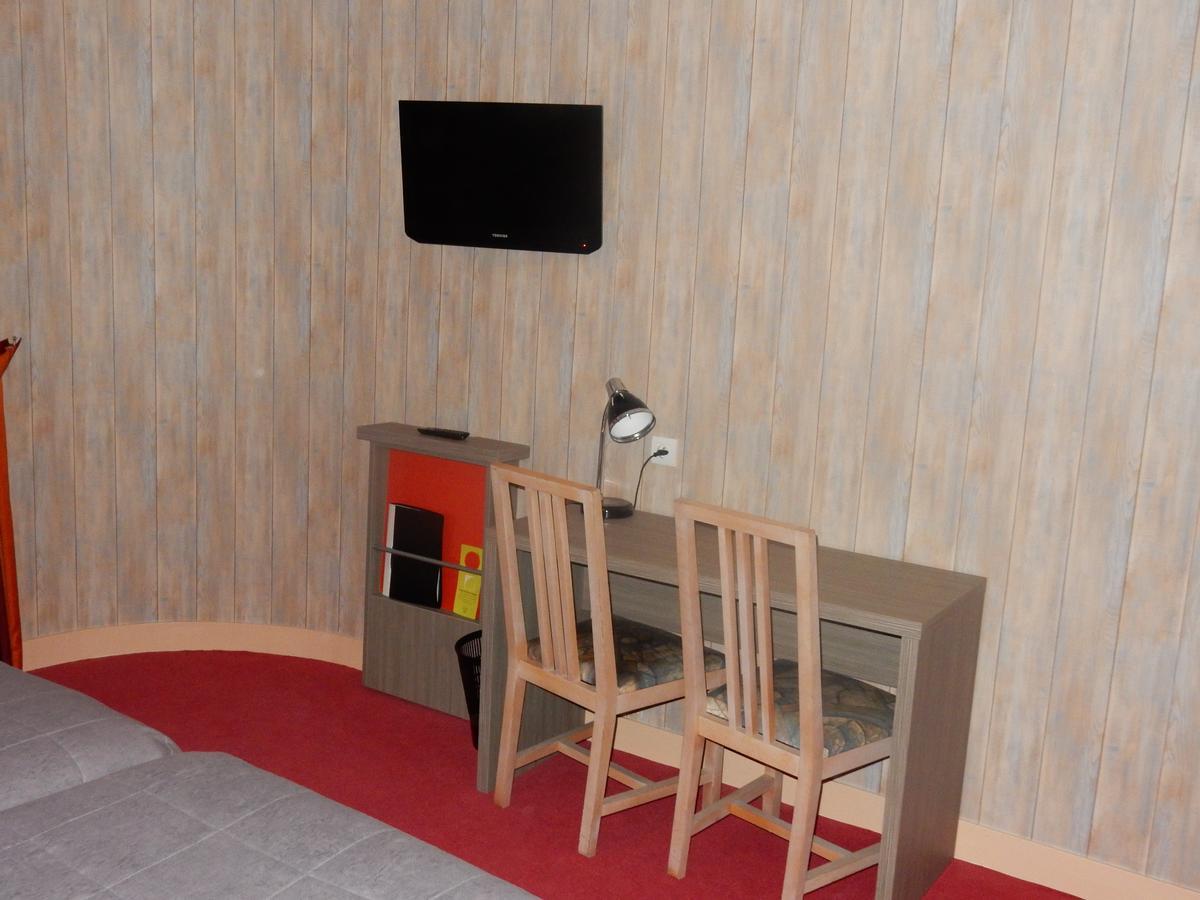 Logis Hotel Saint-Hubert Cour-Cheverny Εξωτερικό φωτογραφία