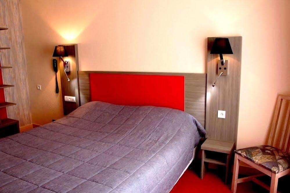 Logis Hotel Saint-Hubert Cour-Cheverny Εξωτερικό φωτογραφία
